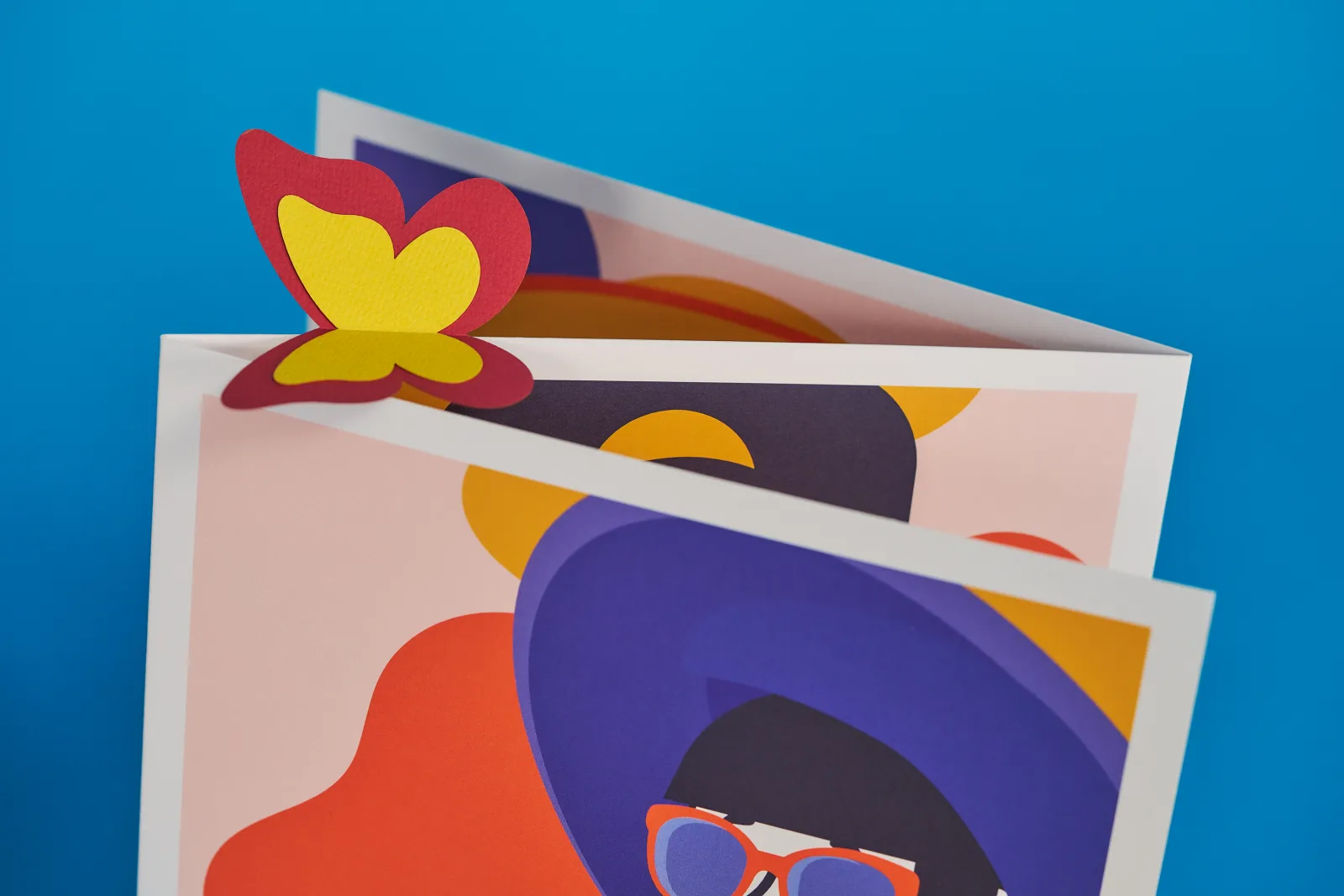 concertina-folded-leaflet-detail1