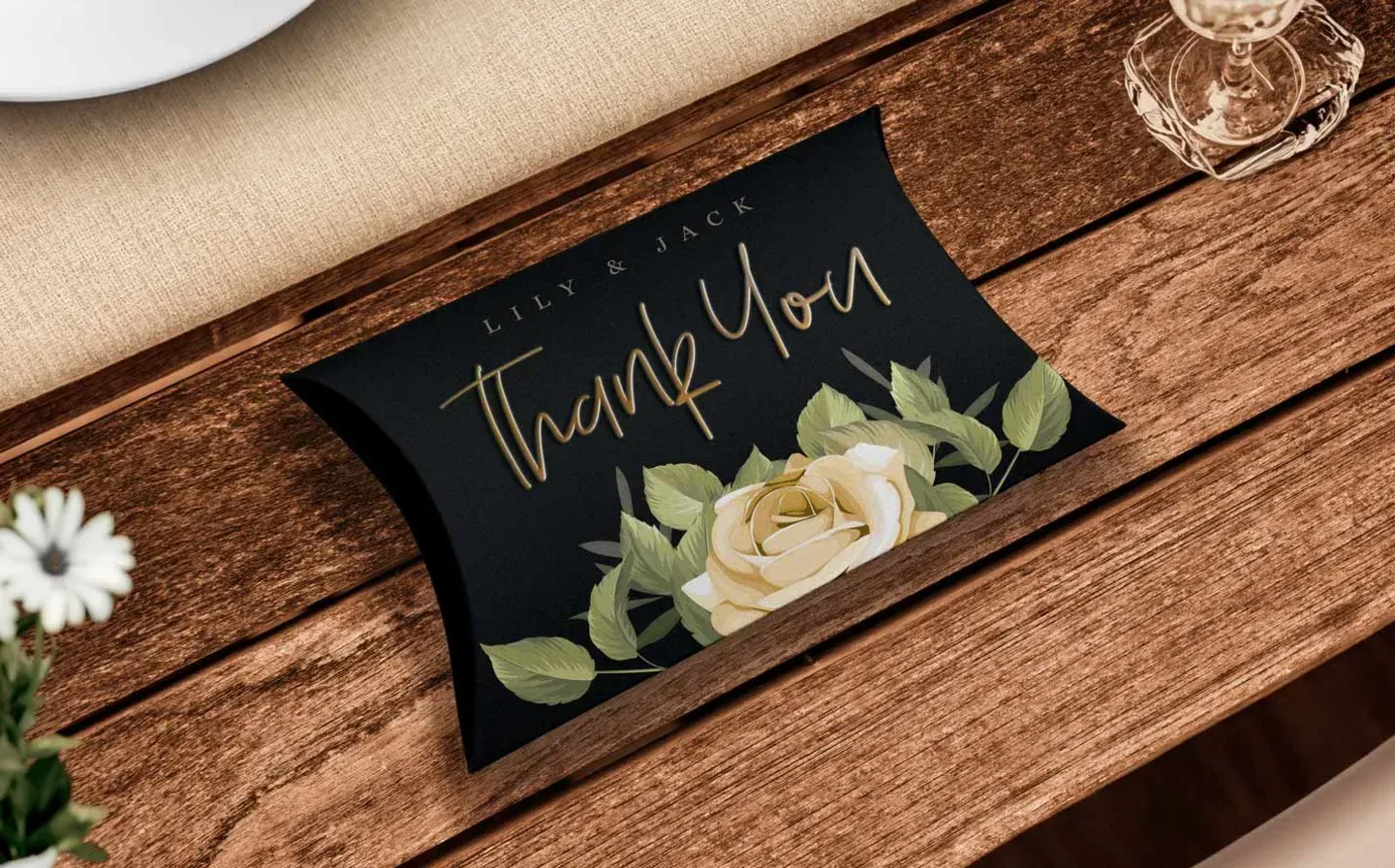 Custom Pillow Boxes – view 3